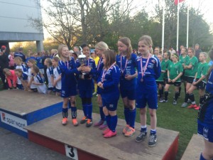 J10 - 3. Plass
