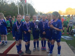J10- 4.plass (2)