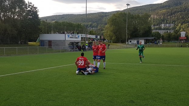 jubel mot Åssiden